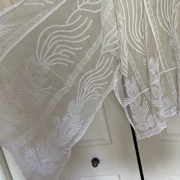 Sheer embroidory kimono cover up - Picture 4 of 5